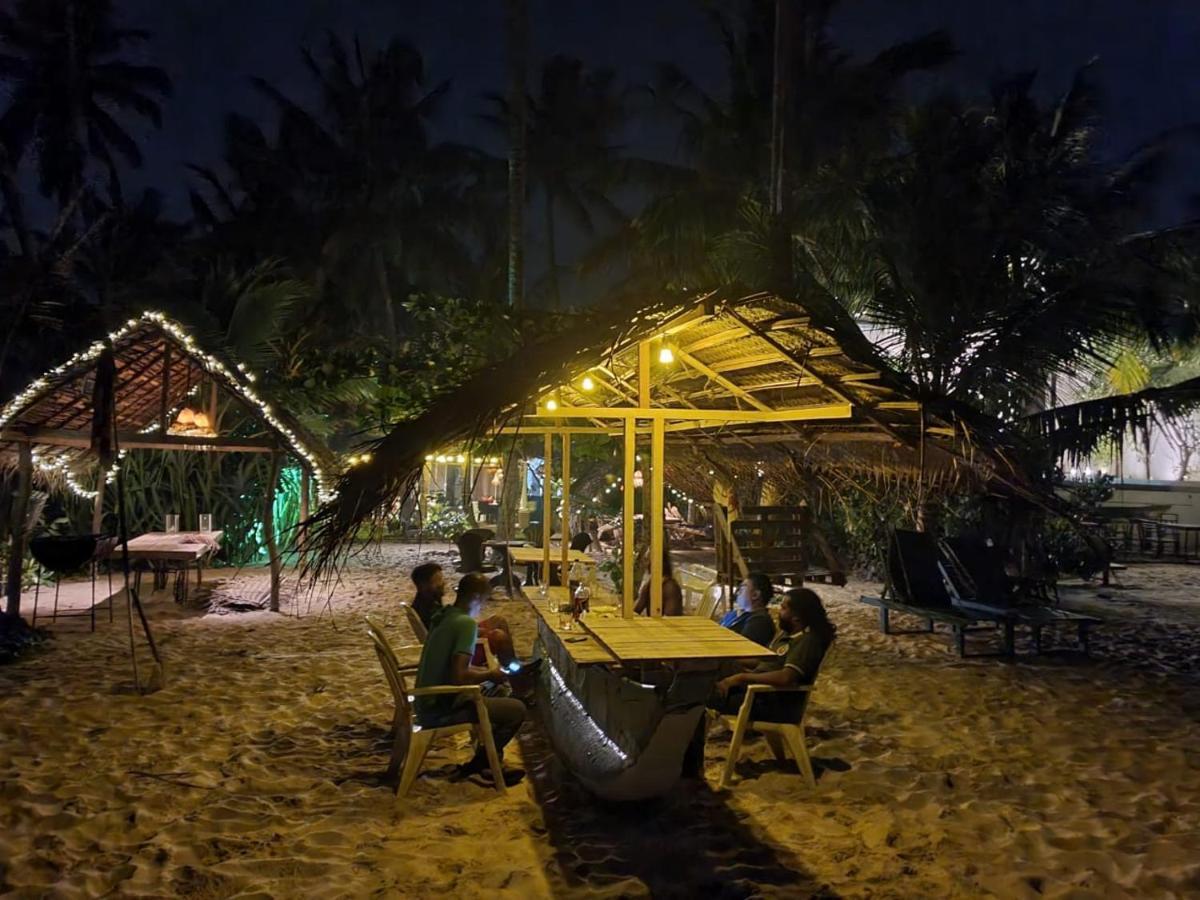 Simple Place Mirissa Exterior photo